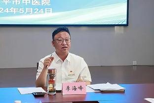 一直给文班喂球！波波：我们正在找他觉得最舒服的地方